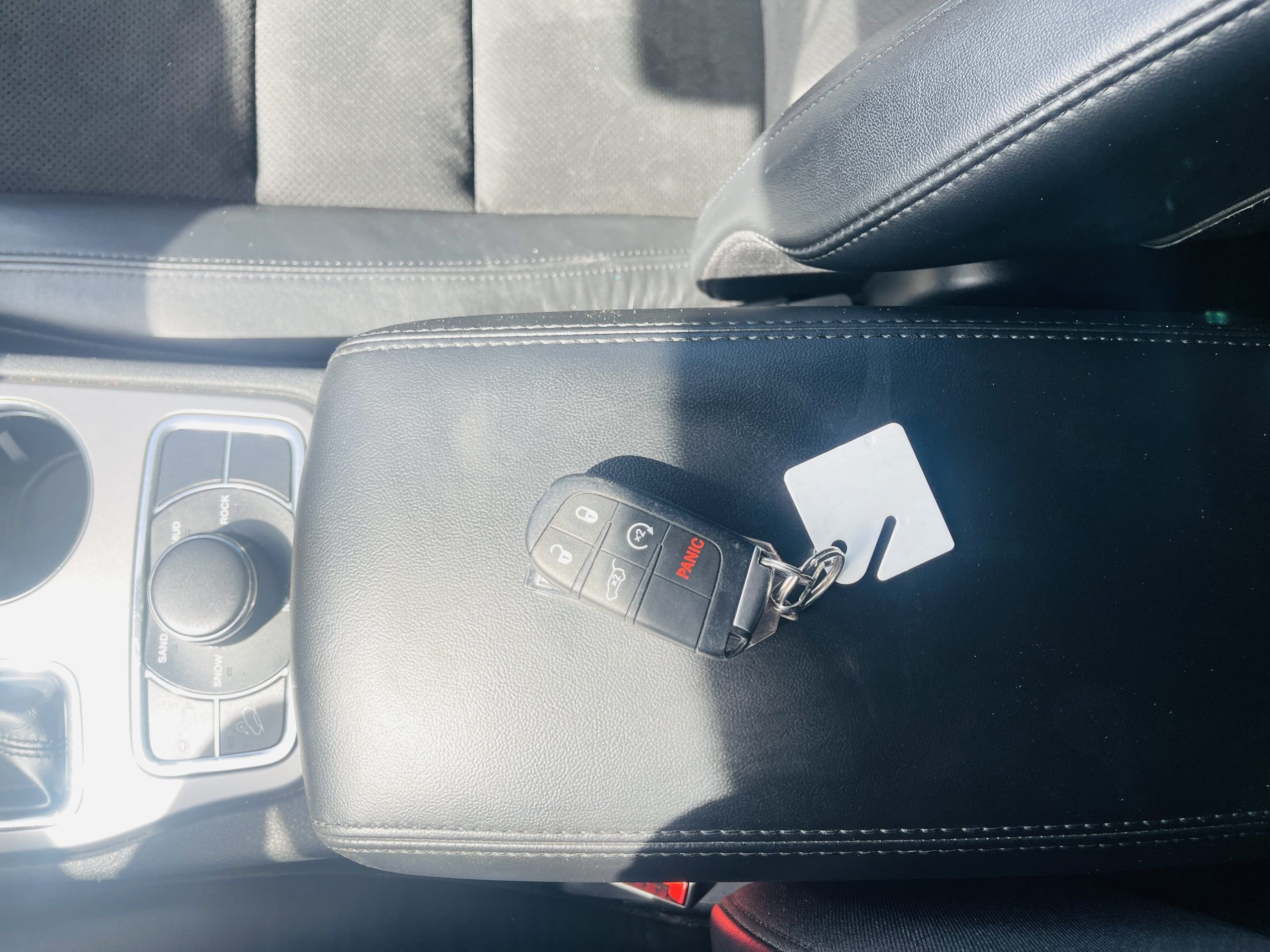 2022 Jeep Grand Cherokee Laredo X Mystic Gray – Robust Auto Group
